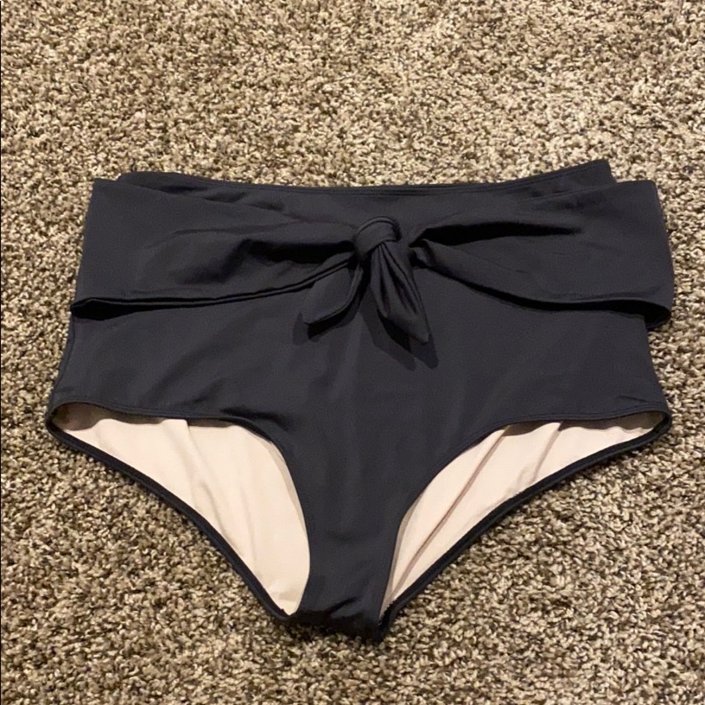 Kortni Jeane Tie Front Bottoms